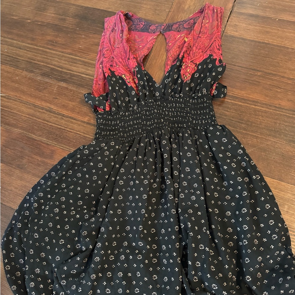 Free People Black and Red Textured Top